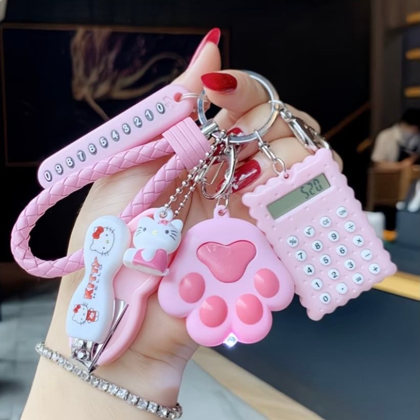 Cute 5 in 1 key holder set